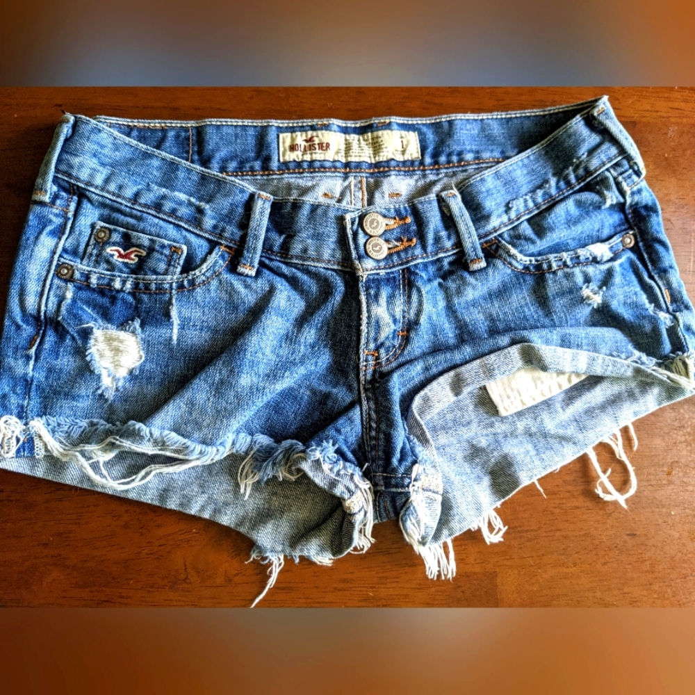 Hollister jean shorts